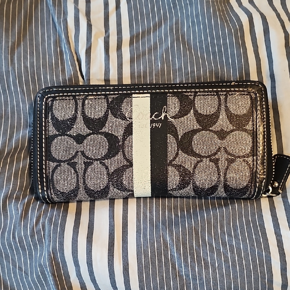 Coach Monogram Black and Cream Wallet